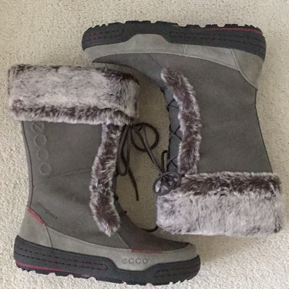 ECCO women’s winter boots